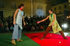 Varios pueblos aragoneses se animan a 'apadrinar' compañías de danza y teatro