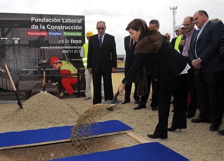 La Fundación Laboral de Aragón celebra la colocación de la primera piedra de su nueva sede en Villanueva de Gállego
