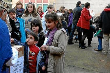 Los niños de Villanueva piden a los Reyes Magos un Instituto