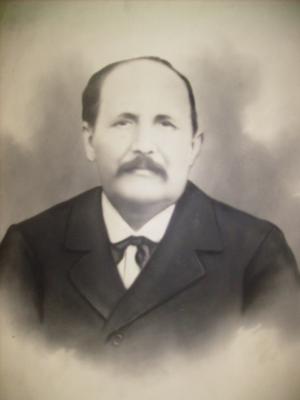 Tomás Alvira Martín