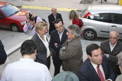 José Manuel Garisa arropó, junto a Eva Almunia y Alfonso Vicente, al candidato del PSOE a la alcaldía de Zuera